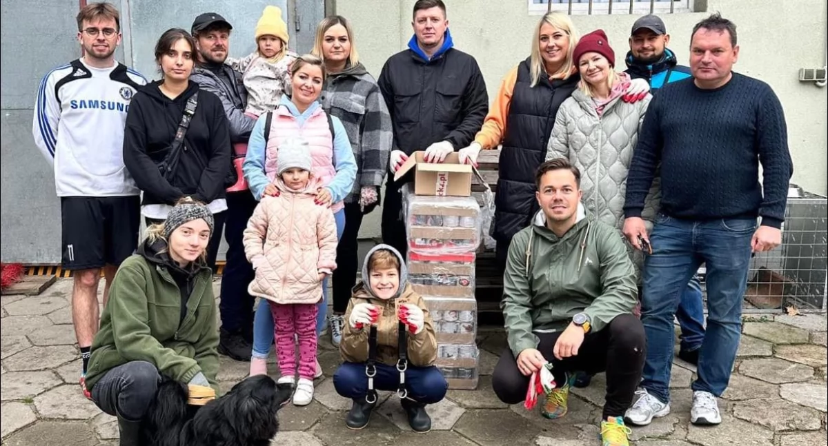 Stowarzyszenie Łączy nas Łowicz ponownie odwiedziło łowickie schronisko (foto)