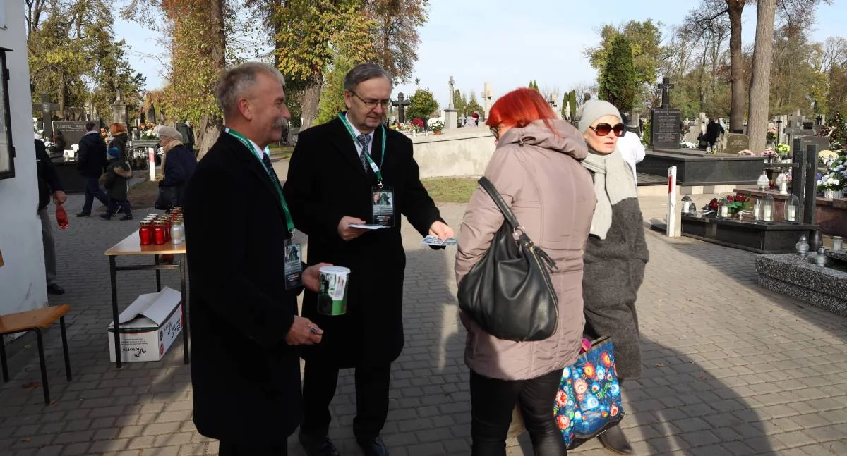 Zostań kwestarzem. Razem uratujmy kolejny, zabytkowy nagrobek! 