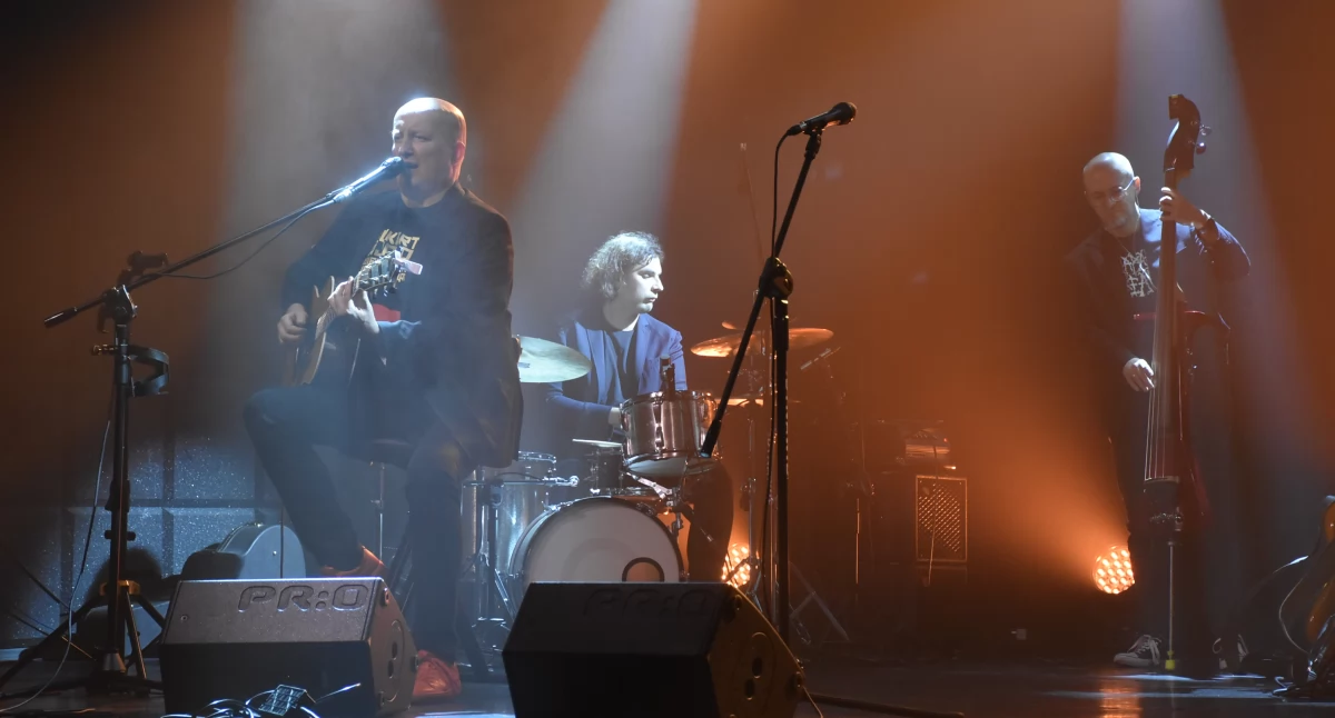 Jubileuszowy koncert Piotra Bukartyka w Łowiczu (foto,film)