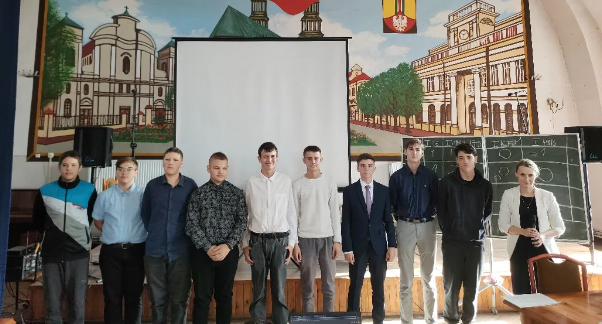 W ZST sprawdzono wiedzę uczniów o szkole i jej patronie (foto)