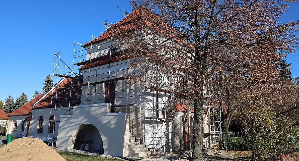 Trwa remont zabytkowego spichlerza. Nowa siedziba Blichowiaków coraz bliżej (foto)