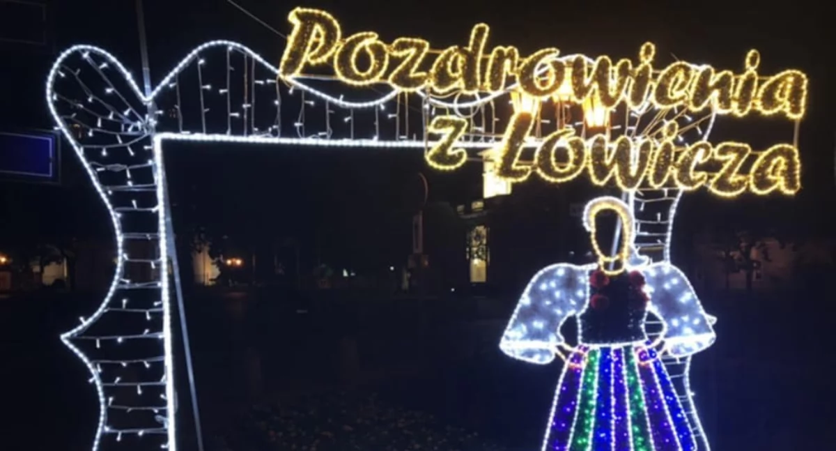 Ramka z łowiczanką zniknęła ze Starego Rynku w Łowiczu. Władze miasta szykują coś nowego