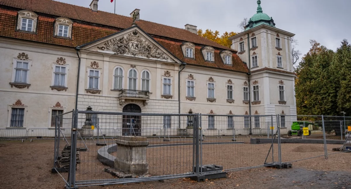 Pałac w Nieborowie odzyska nowy podjazd