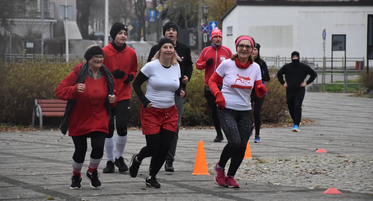 Biało-czerwony parkrun w Łowiczu (foto)
