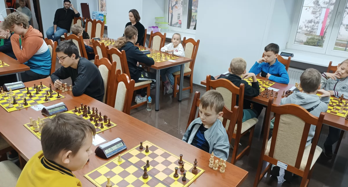 W Centrum Kultury trwa zacięty turniej szachowy (foto) [WYNIKI]