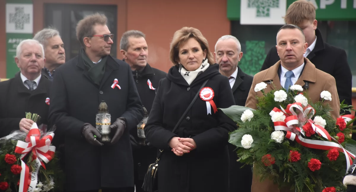 W Zdunach uczcili 106. rocznicę odzyskania niepodległości (foto)