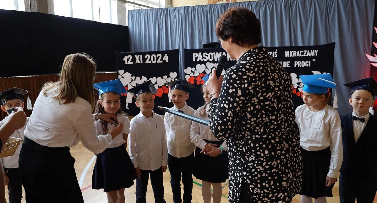 Ślubowanie pierwszoklasistów w Szkole Podstawowej nr 3 (foto, film)