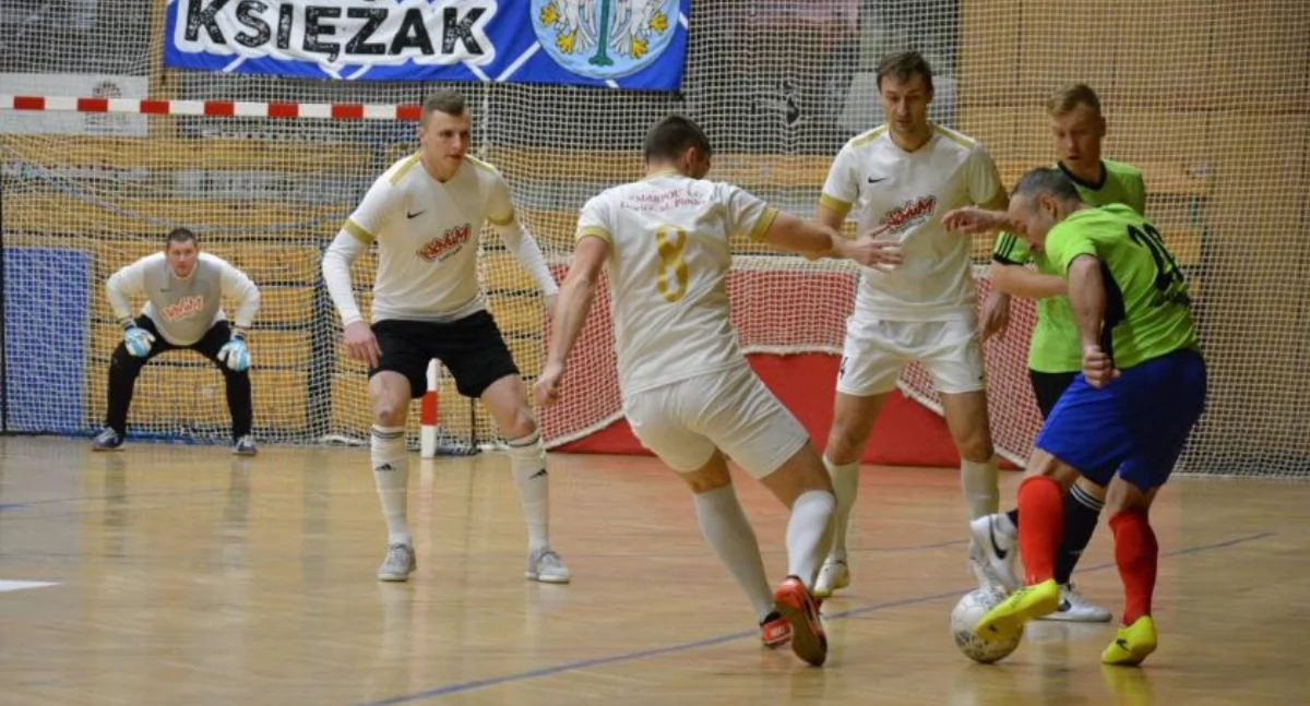 Start 32. sezonu Łowickiej Ligi Futsalu już w ten weekend