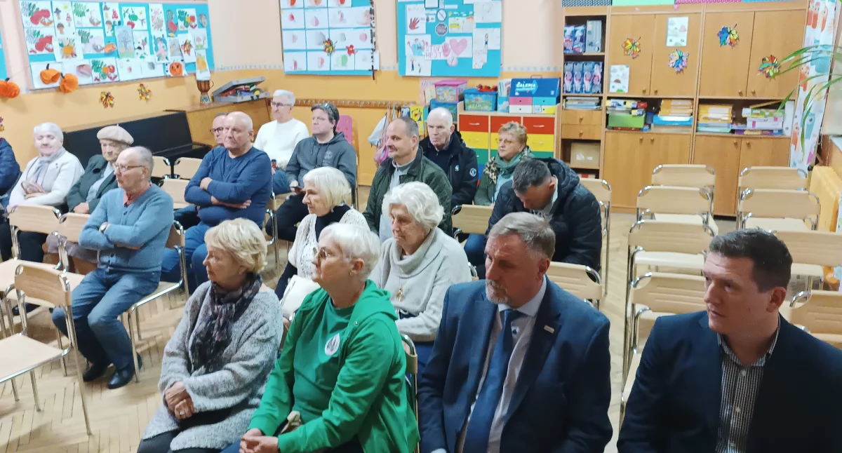 Łowicz. Ogólne zebrania mieszkańców – osiedle St. Starzyńskiego (foto)