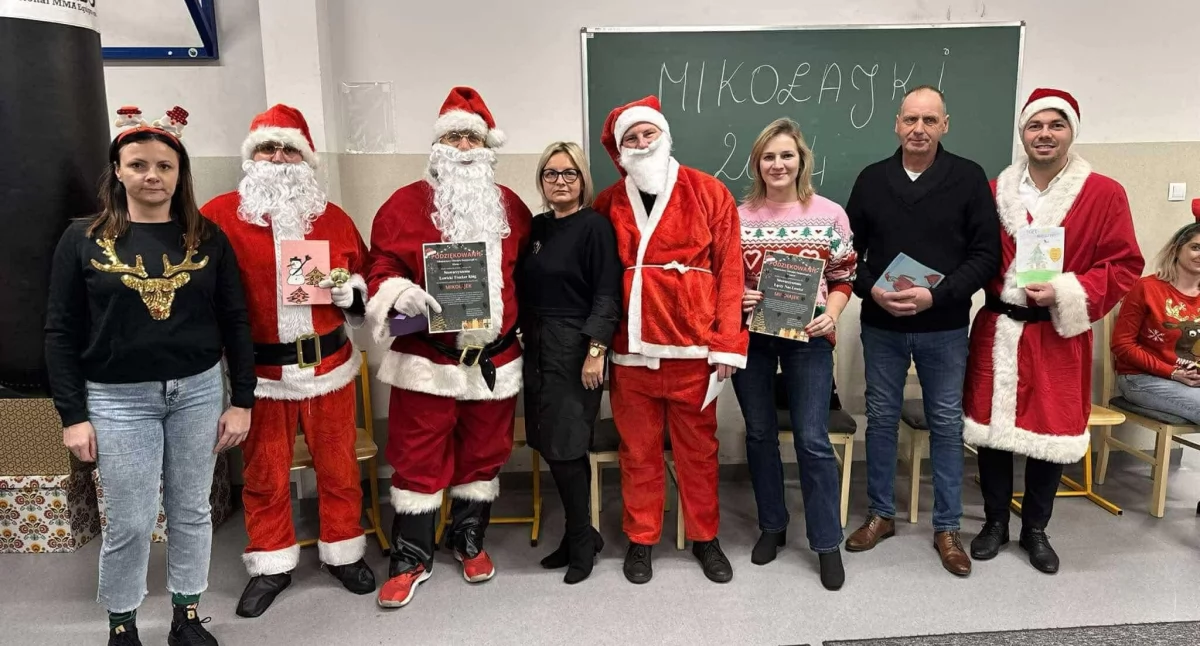 Mikołajkowi goście odwiedzili podopiecznych MOS-u w Kiernozi (foto)