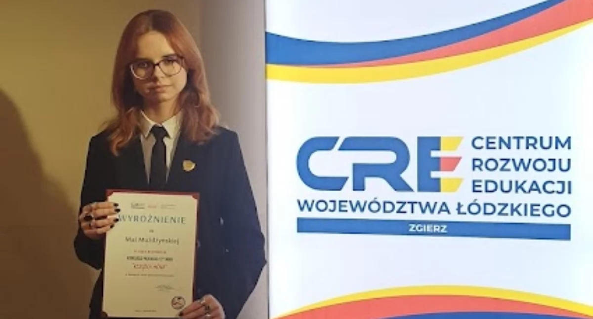 Uczennica I LO w Łowiczu z wyróżnieniem w konkursie wojewódzkim 