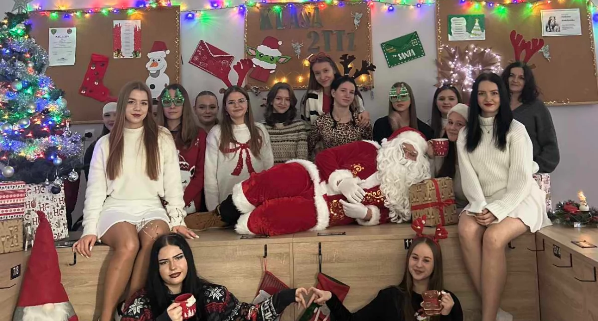 Mikołajki z Serduchem w szkole na Blichu (foto)