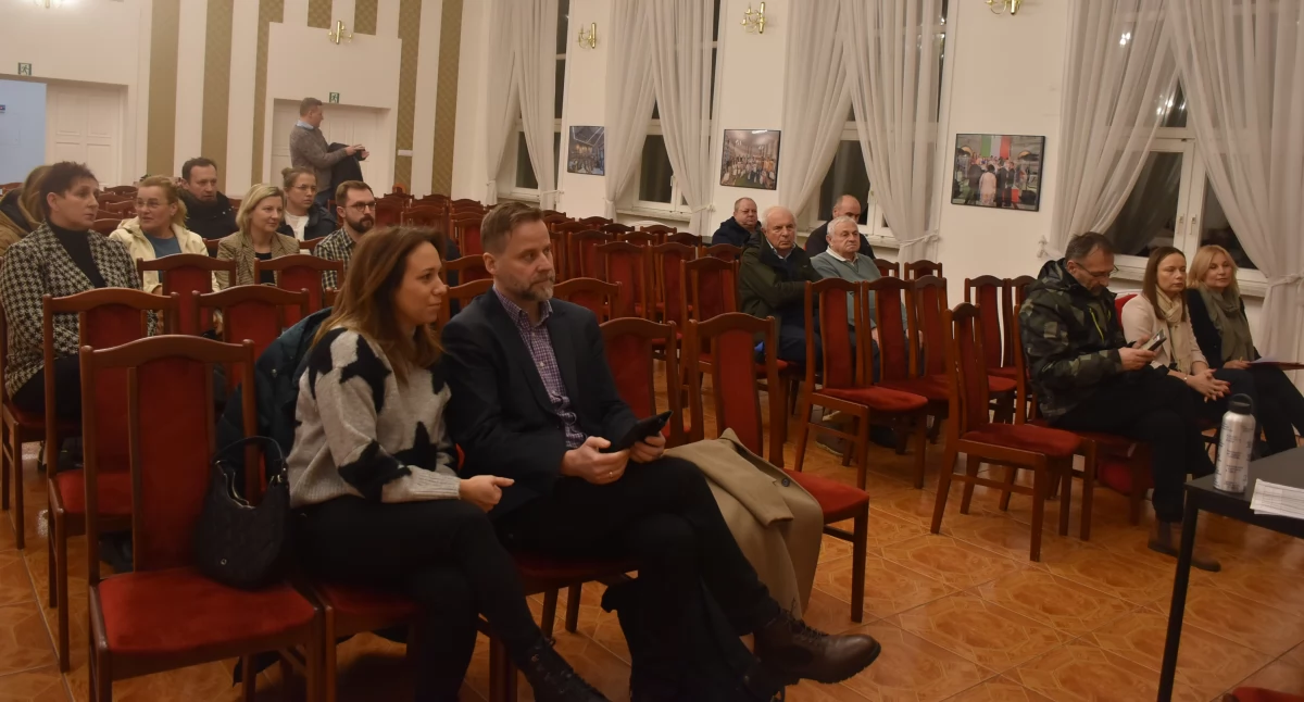 Łowicz. Ogólne zebrania mieszkańców – Osiedle Zatorze (foto)