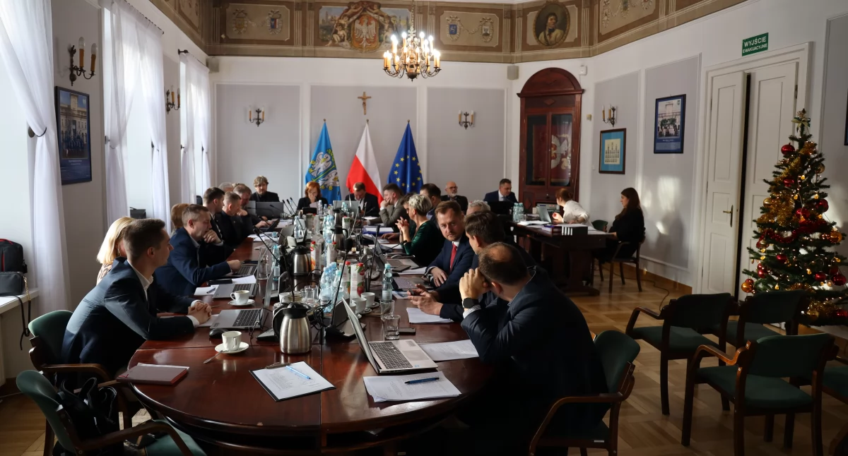 Łowicz. Sesja budżetowa w ratuszu. Co z budżetem miasta na 2025 rok?