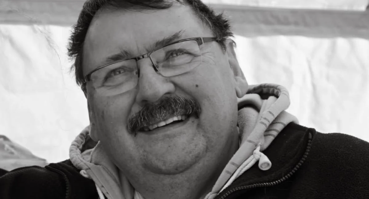 Łowicz żegna dr. Tomasza Wojciechowskiego. Nie przynoś kwiatów – pomóż zwierzętom w potrzebie
