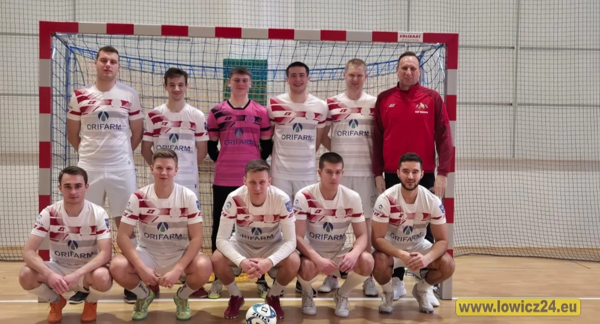 Piłkarskie emocje i integracja strażaków. Turniej OSP w Łowiczu (foto)