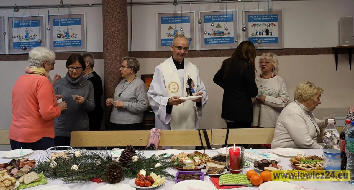 Spotkanie opłatkowe wspólnot działających przy Kościele Pijarów (foto)