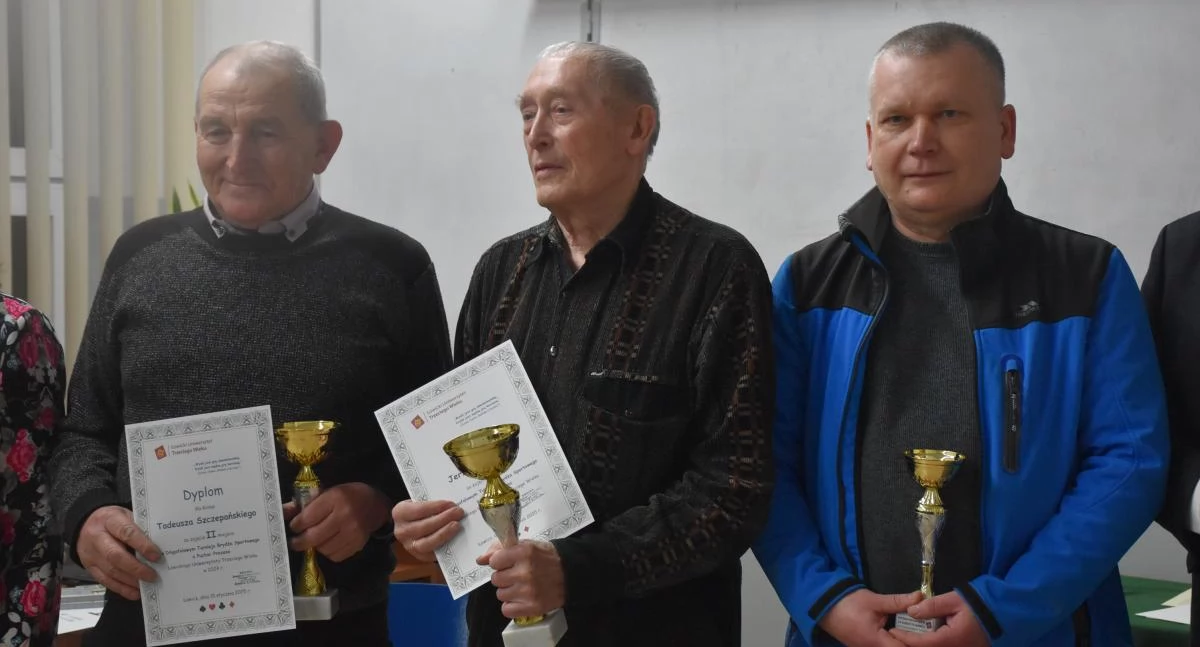 Jerzy Znajdek najlepszym brydżystą Łowicza! Zakończenie turnieju o Puchar Prezesa ŁUTW (foto, film)