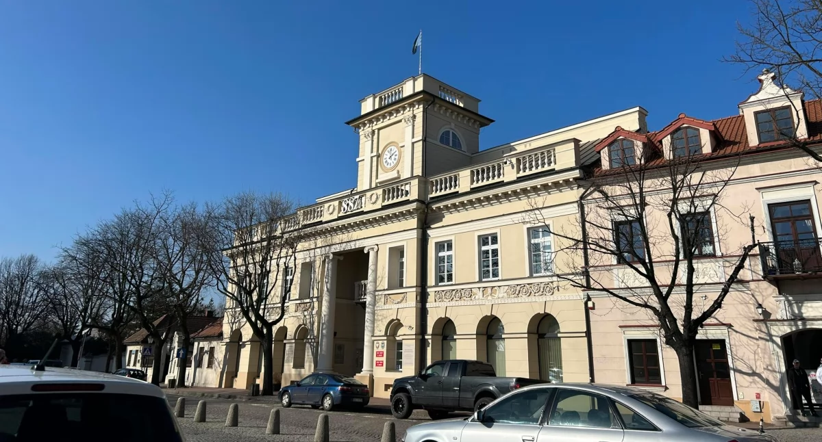Łowicz: odkryj uroki Mazowsza! Pomysły na weekend pełen wrażeń