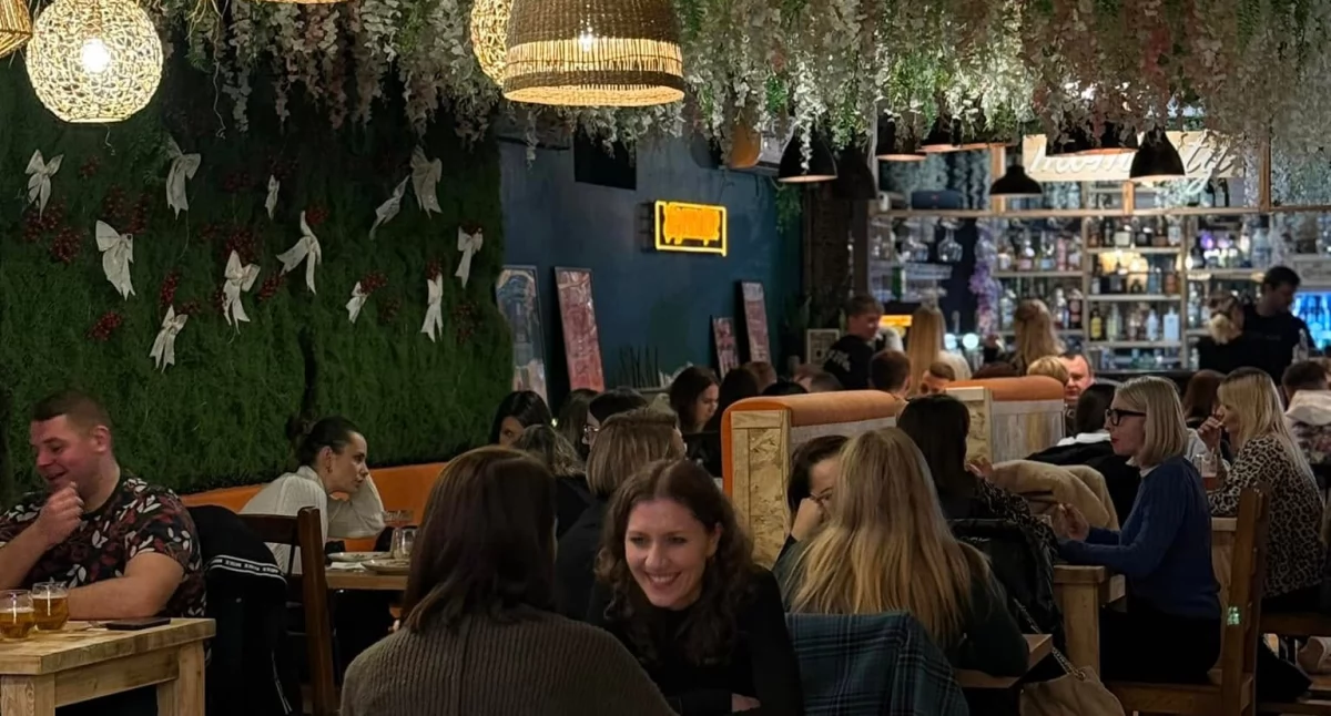 Nowe miejsce spotkań w Łowiczu. „Momenty” łączą smaki i pokolenia (foto)