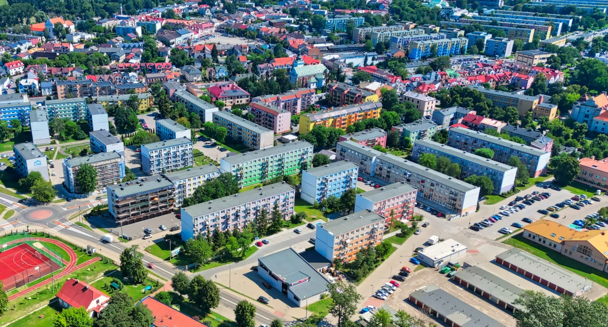 Oferują wymianę drzwi! Spółdzielnia odpowiada
