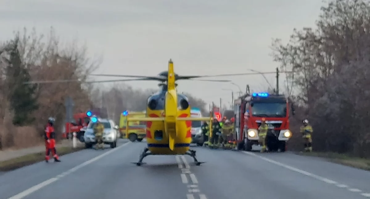 Poważny wypadek na DK 92. Droga całkowicie zablokowana