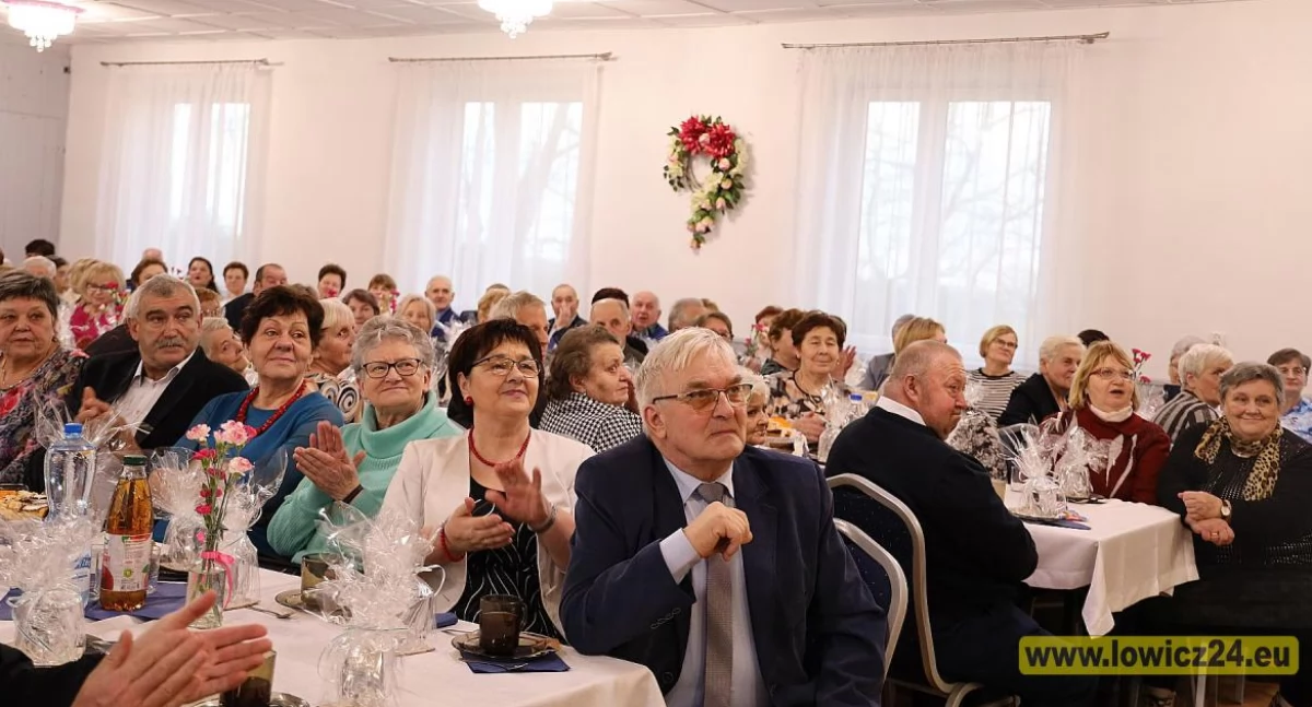 W Chąśnie świętowano Dzień Babci i Dziadka (foto, film)
