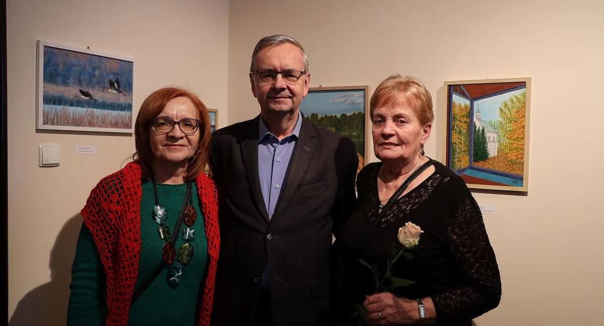 Wernisaż prac działaczy Łowickiego Uniwersytetu Trzeciego Wieku (foto, film)