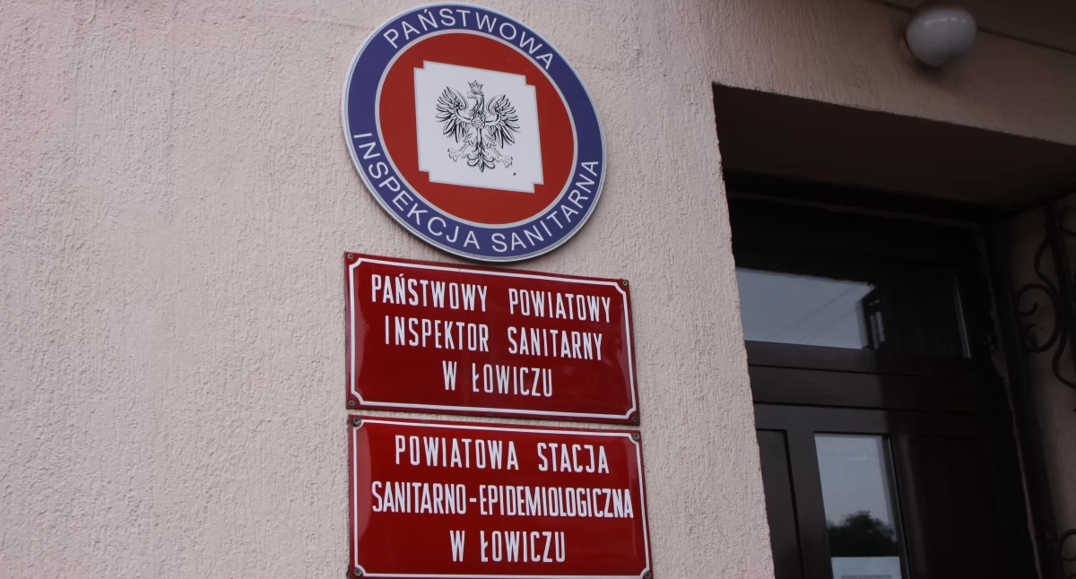Zachorowania na grypę i COVID-19 w powiecie łowickim. Mamy statystyki sanepidu