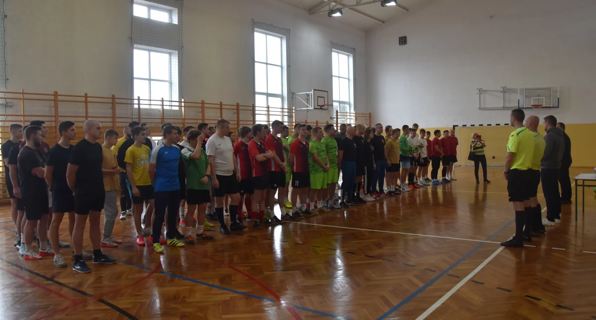 Strażacy ochotnicy zmierzyli się w turnieju piłkarskim (foto,film)[WYNIKI]