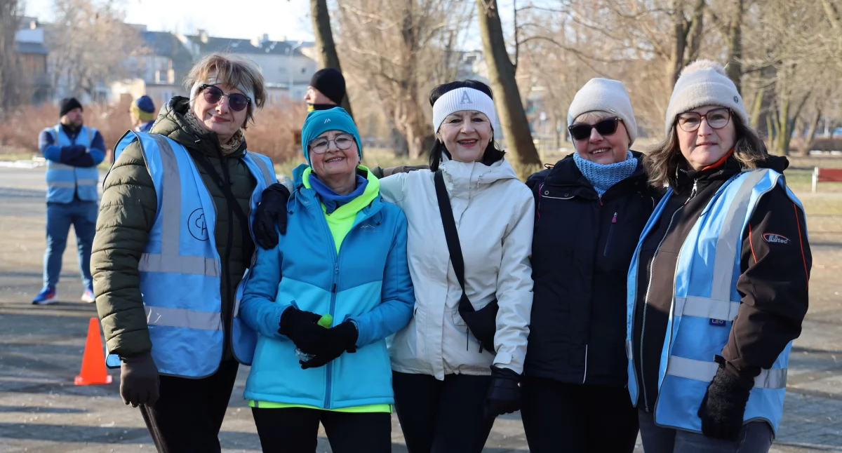 128. parkrun w Łowiczu. „Po godzinnym spacerze tętnimy życiem” (foto, film)