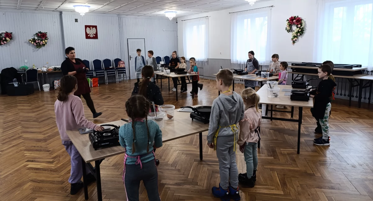 Kulinarne ferie w Chąśnie. Dzieci poznają smaki tradycyjnej kuchni (foto)