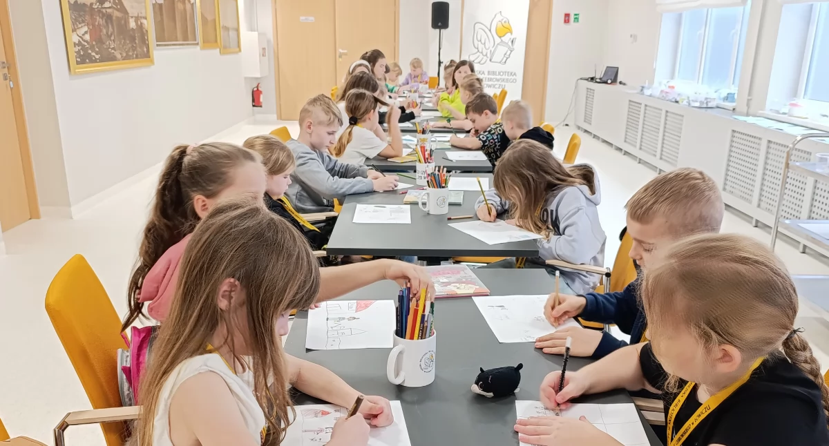 Makiety miast i wsi, czyli jak dzieci połączyły plastykę z literaturą (foto)