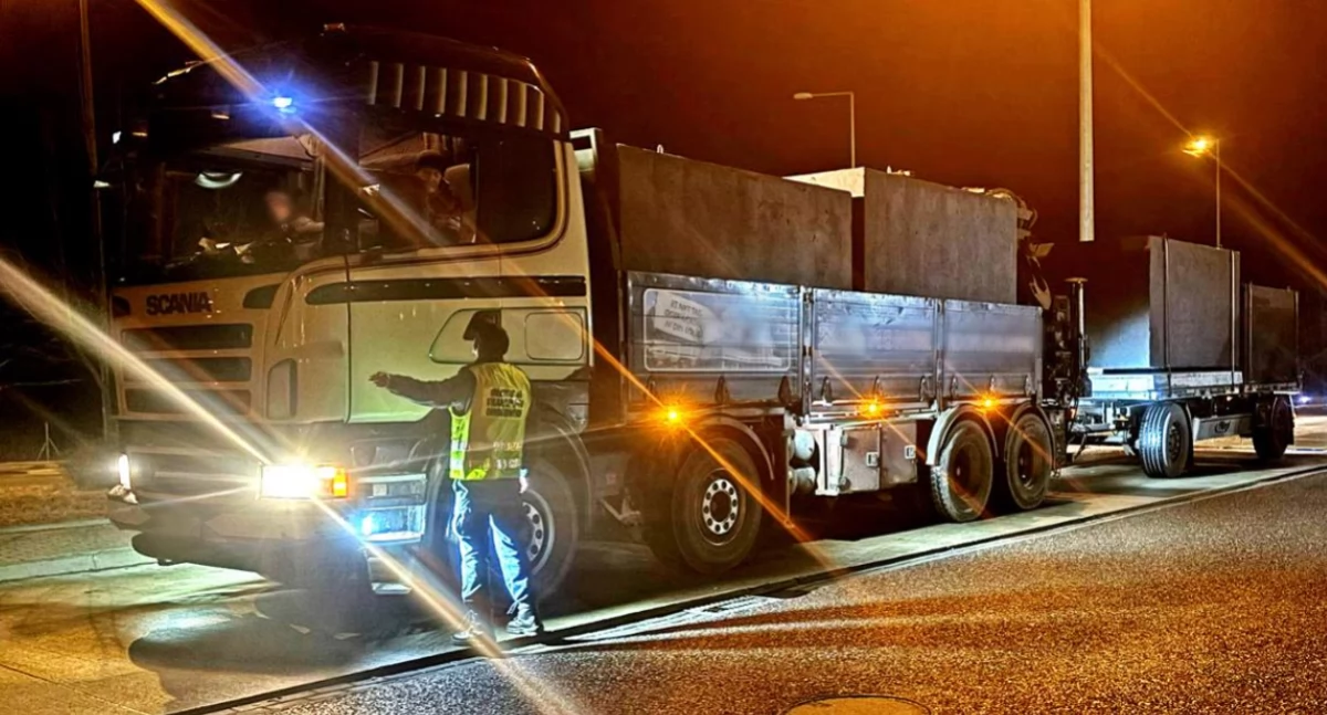 Inspektorzy Transportu Drogowego ważyli pojazdy. Rekordzista ważył ponad 70 ton! (foto)