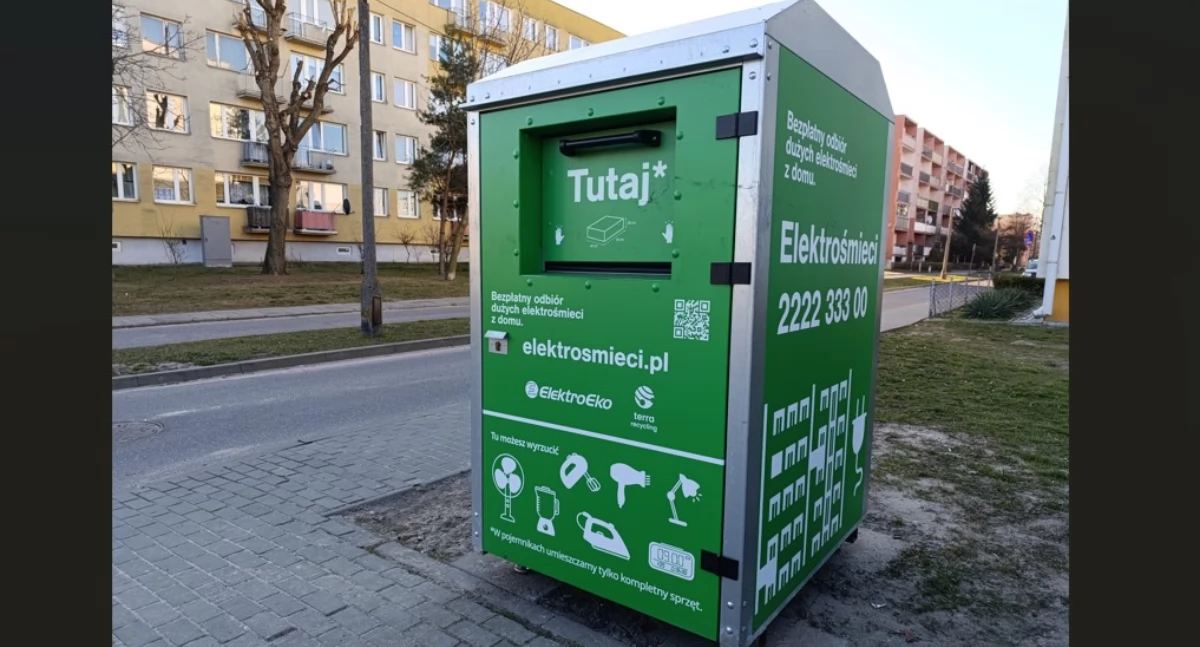 Nowe elektro-kontenery na osiedlach ŁSM. Łatwiejsza segregacja odpadów? (foto)