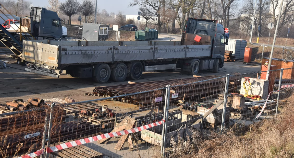 Trwa demontaż infrastruktury odwiertowej. Co dalej z geotermią w Łowiczu? (foto)
