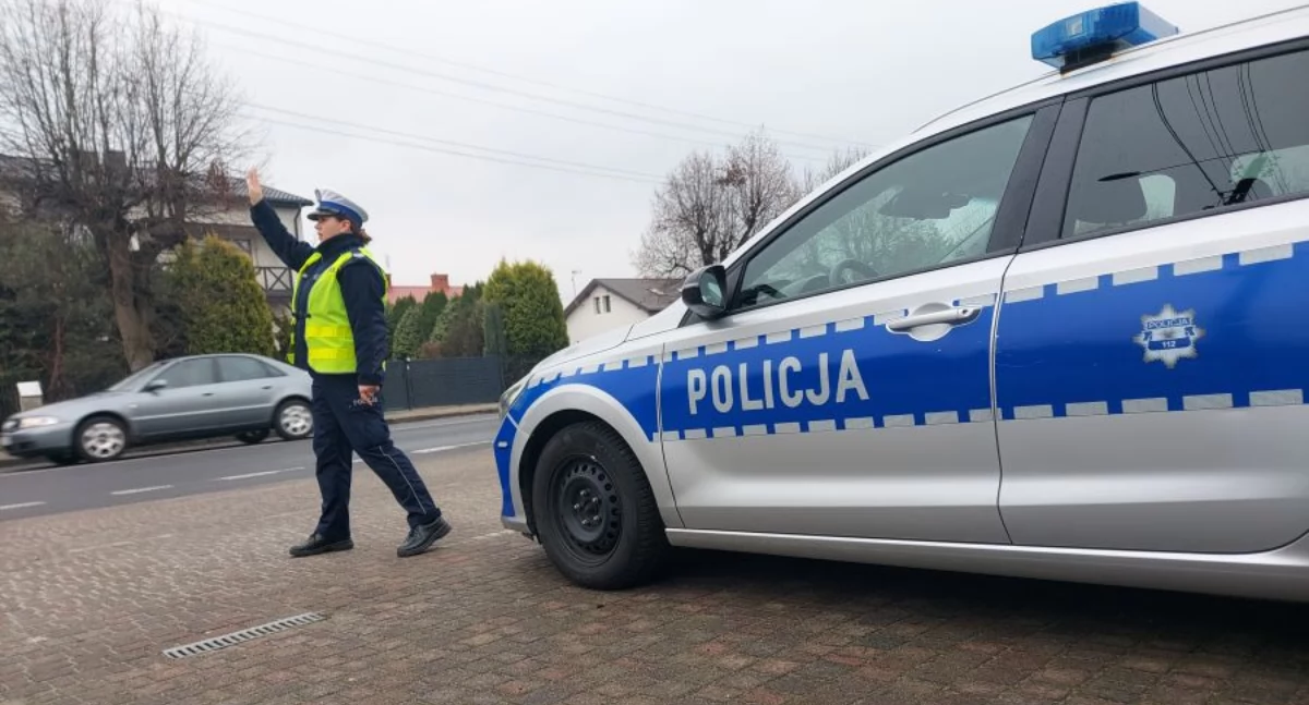 Łowicka policja włączyła się w akcję „Łapki na kierownicę”