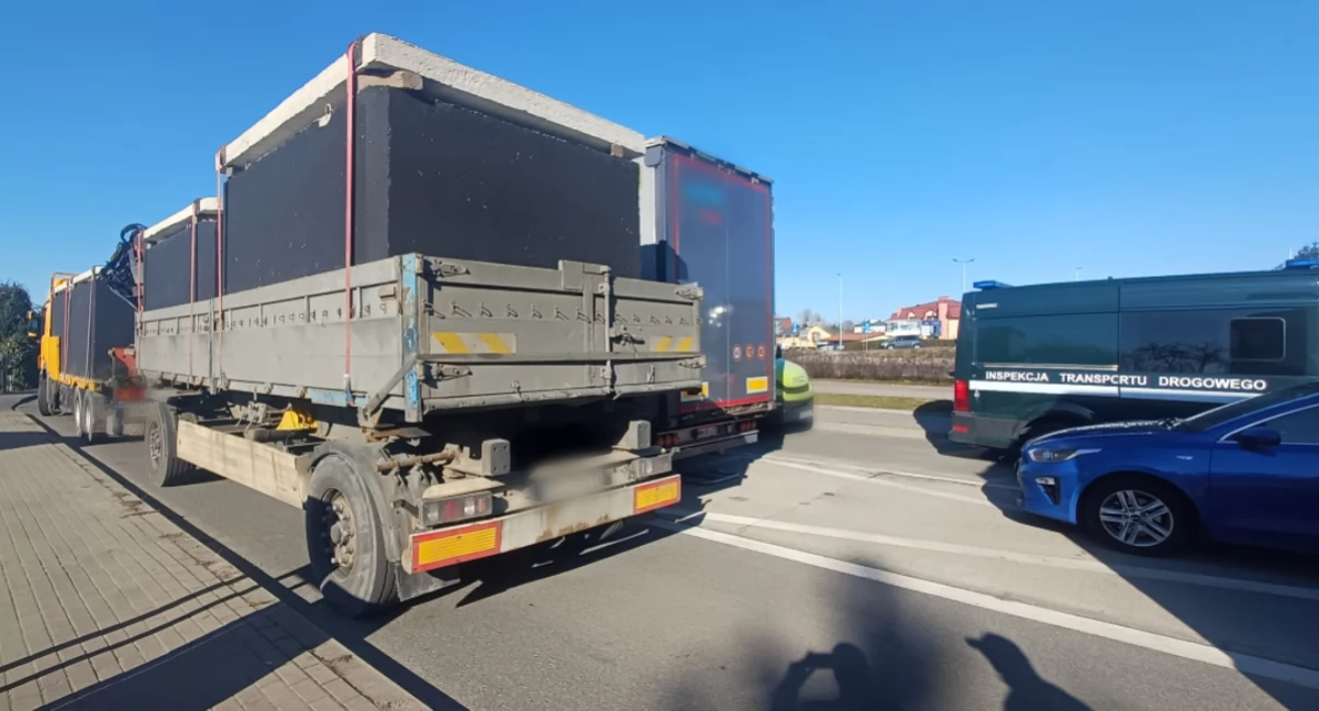 Łowiccy inspektorzy kontrolowali przeważone pojazdy (foto)