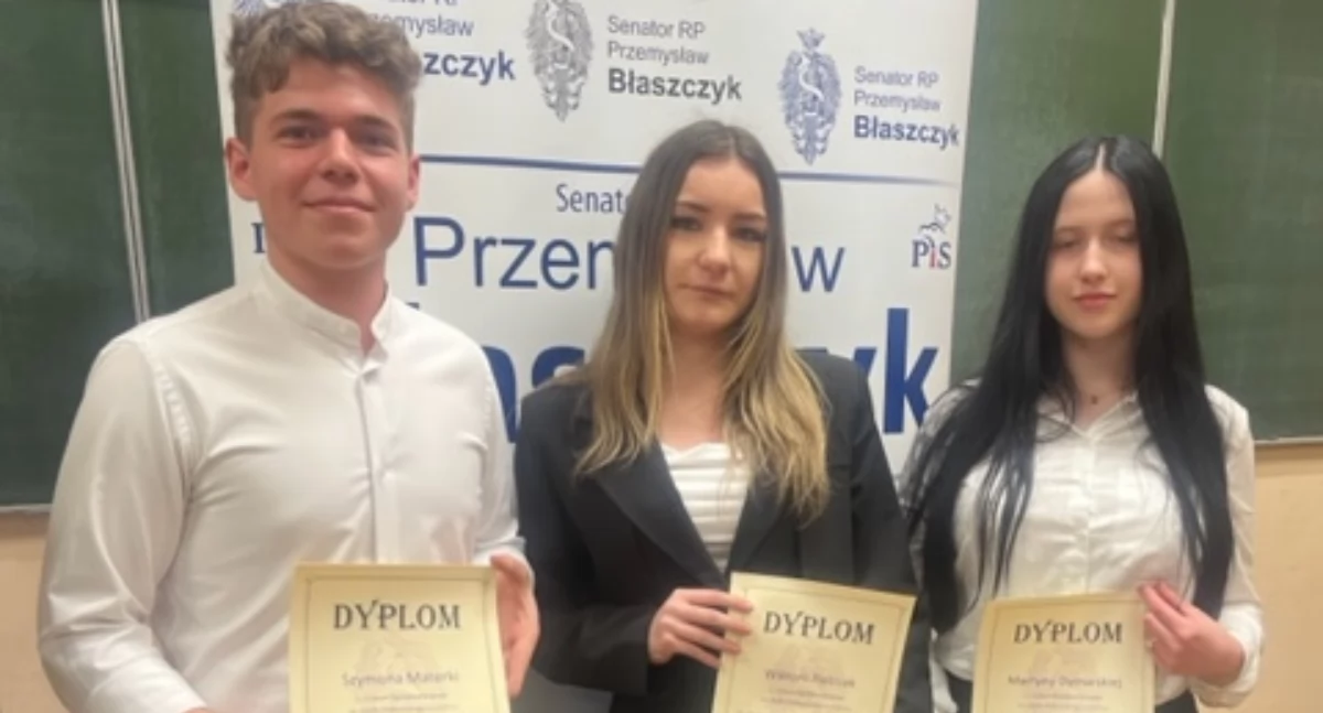 Uczniowie I LO w etapie okręgowym Ogólnopolskiego Konkursu 
