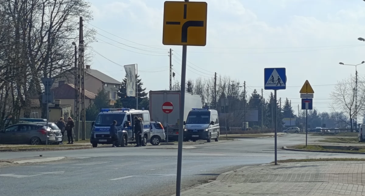 Nieustąpienie pierwszeństwa przyczyną kolizji w Łowiczu (foto)