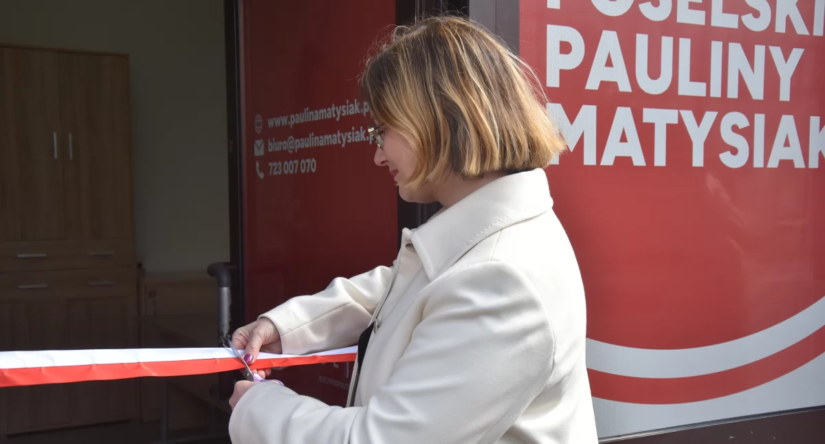 Oficjalne otwarcie biura Pauliny Matysiak w Łowiczu. Nowa przestrzeń dla obywateli (foto,film)