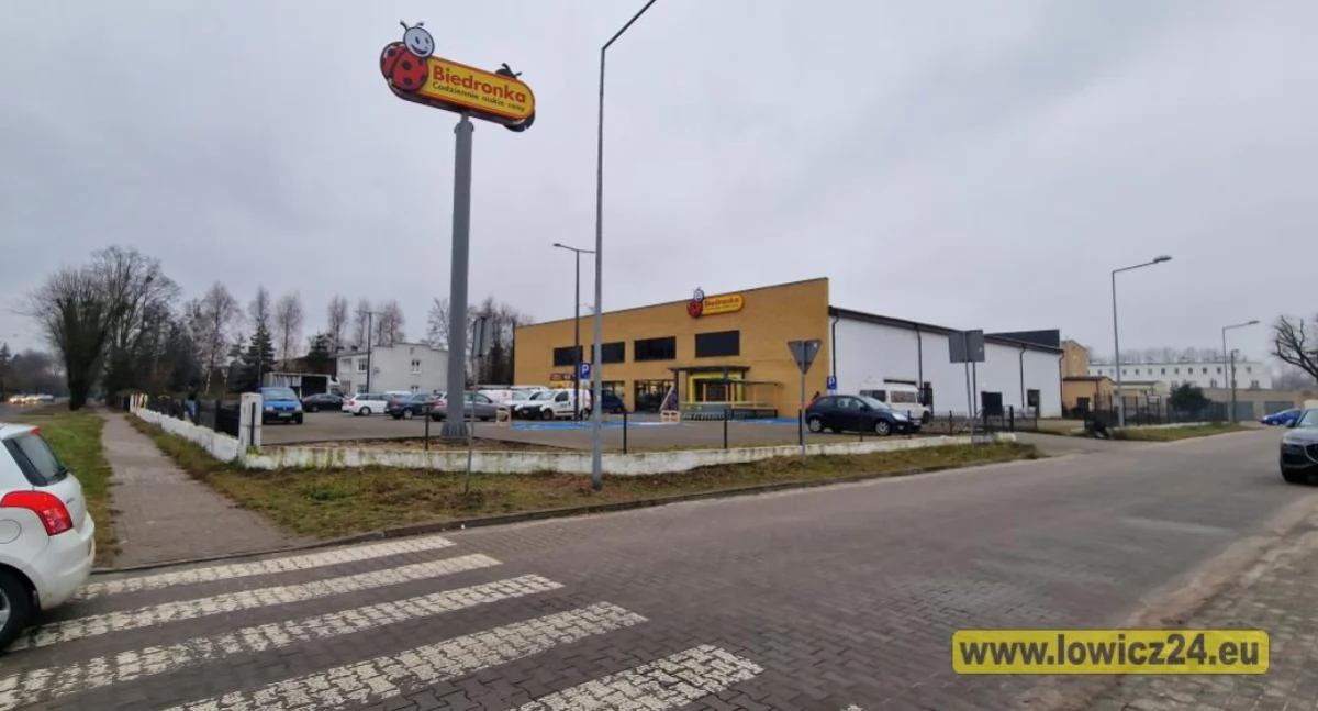 Biedronka wydłużyła godziny otwarcia przed Wielkanocą. Wygoda i świąteczne zakupy bez pośpiechu