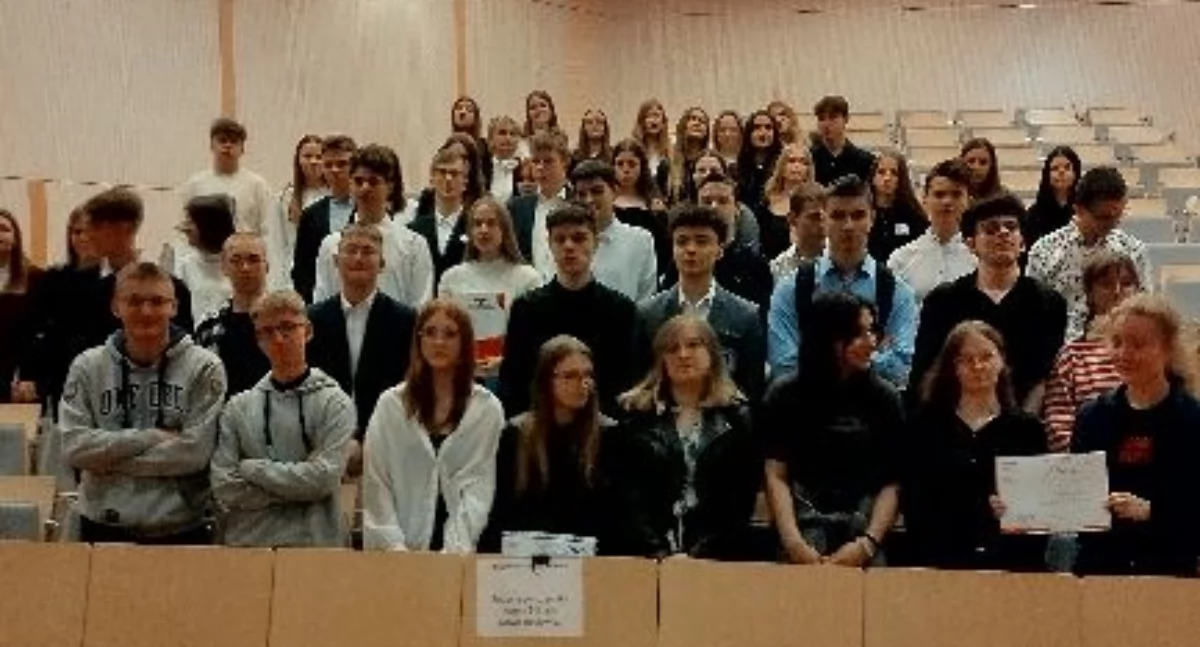 Uczniowie ZST w Łowiczu na konkursie Turbolandeskunde na Uniwersytecie Łódzkim (foto)