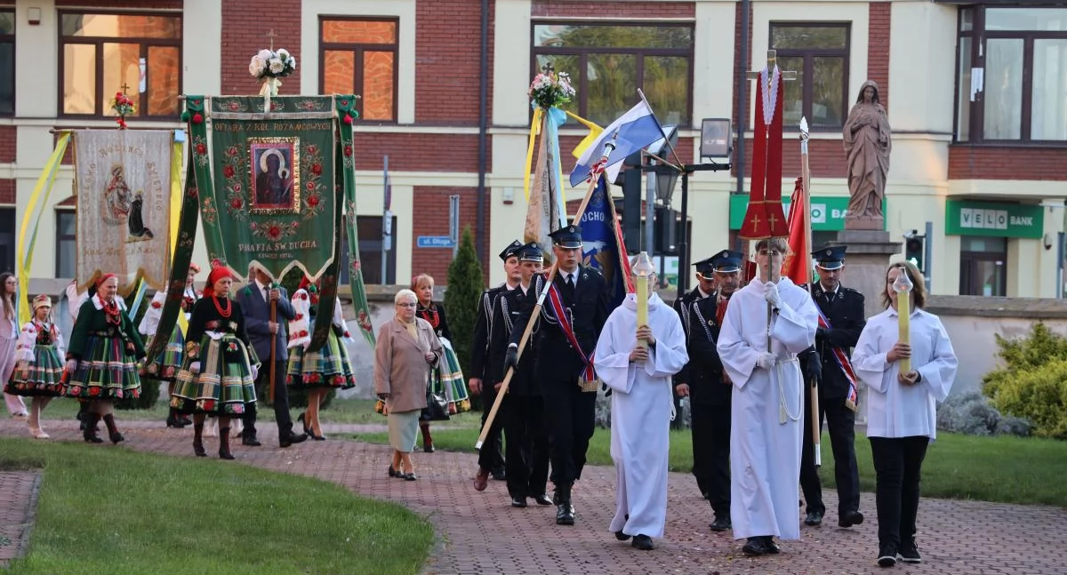 Alleluja! Jezus zmartwychwstał! Niedziela Wielkanocna w parafii Świętego Ducha (foto, film)