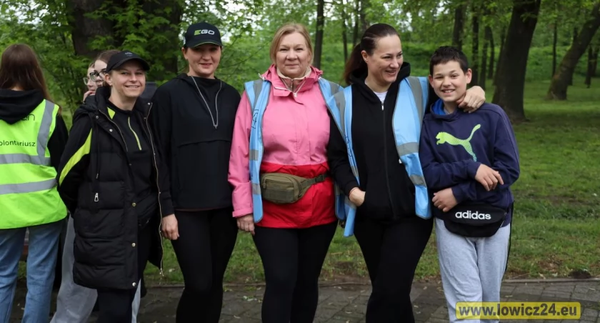 Chłodno, ale radośnie! 139. edycja parkrun Łowicz już za nami (foto)