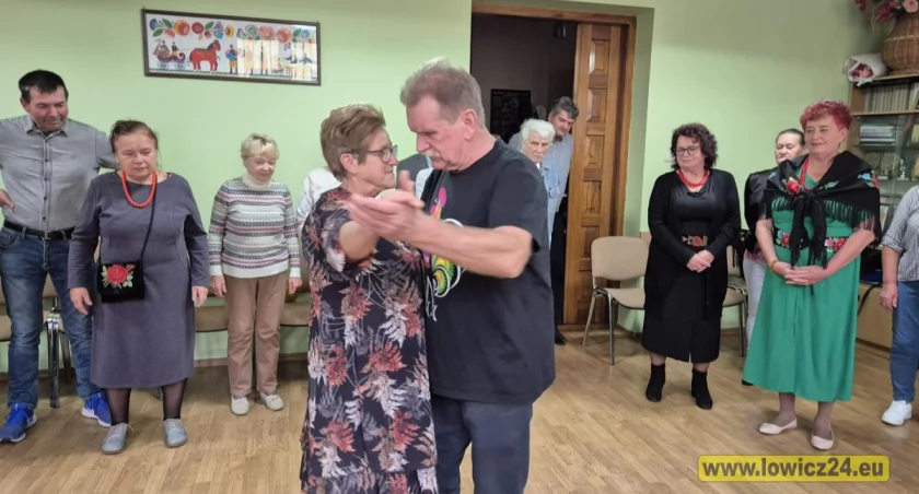 Warsztaty tańców łowickich z zespołem Ksinzoki już 18 maja