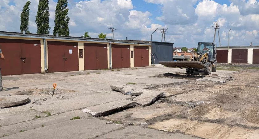 Będzie nowa nawierzchnia przy garażach na Bratkowicach (foto)