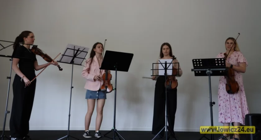 Koncert młodych artystów ze Studia Artystycznego STAR (foto, film)