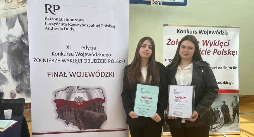 Sukces uczennic I LO w konkursie o Żołnierzach Wyklętych