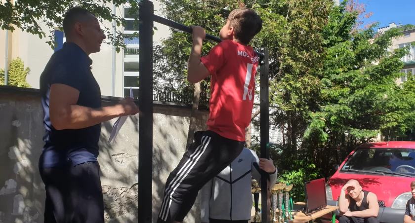 MOS Kiernozia na zawodach STRONG MAN w Warszawie (foto)